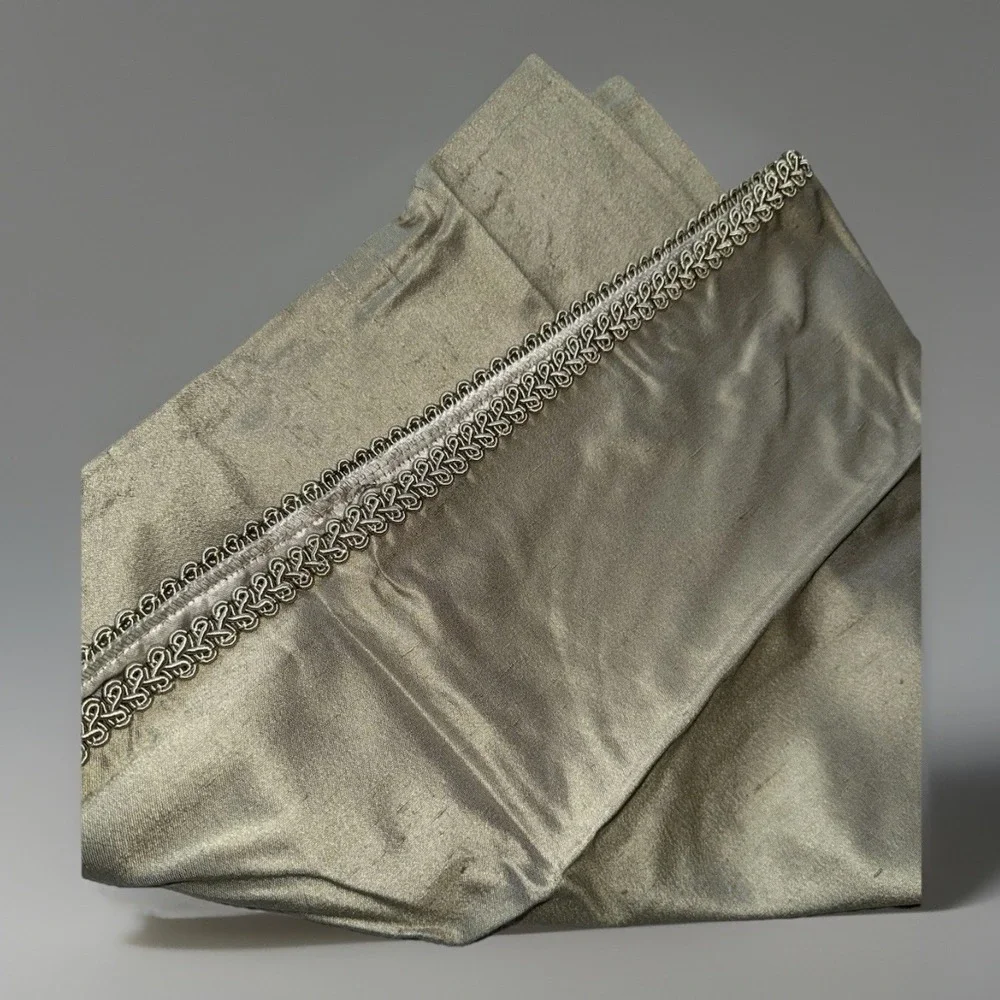 NWT - Window Valance‎ Presidio Square Supreme Palace in Sage Silver - 6 Pack